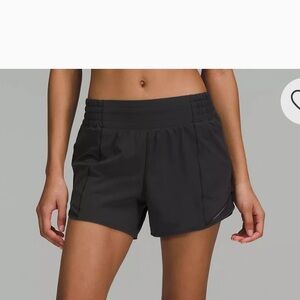 Lululemon Hotty Hot Running Shorts 4”
